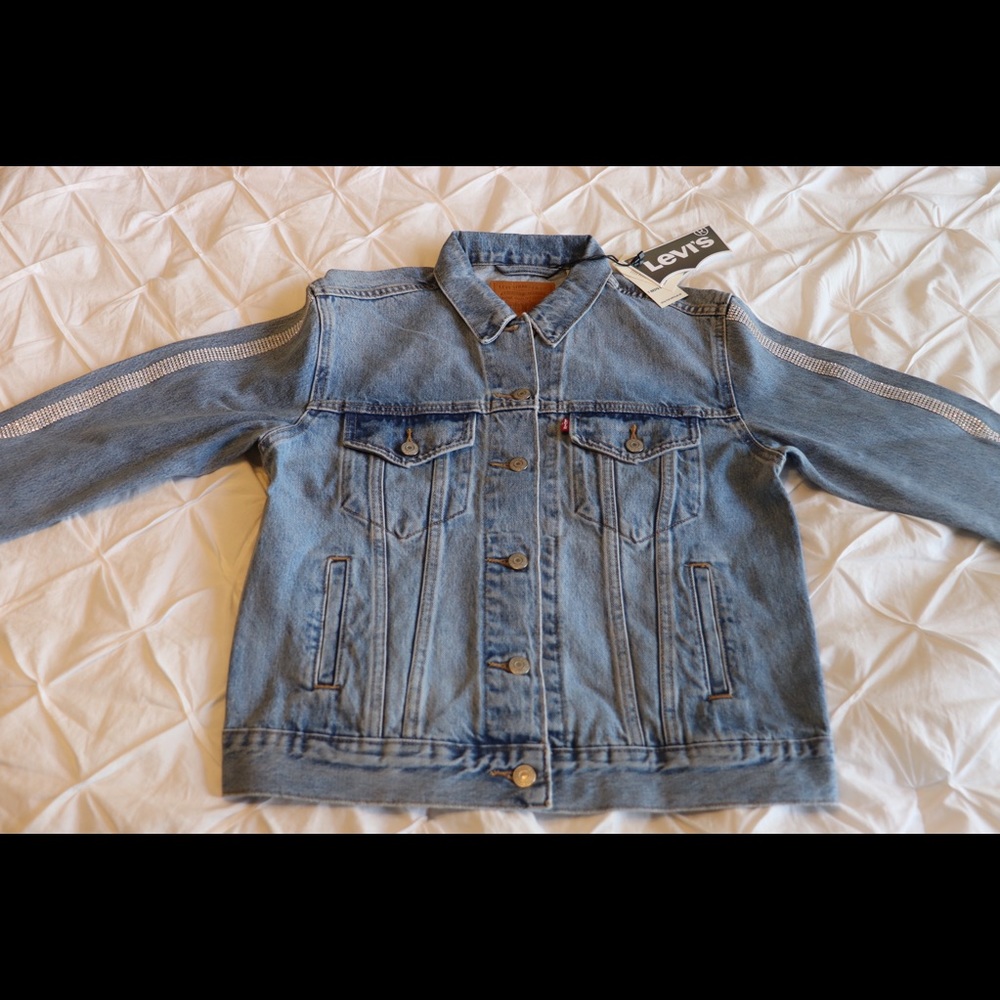 Levi’s women’s trucker jacket /embellished sleeves - Picture 12 of 15